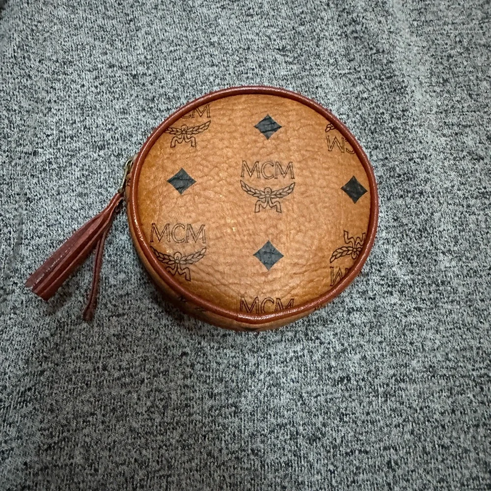 MCM Tan Monogram Pouch Coin Purse Toby Wallet cognac - Picture 2 of 5